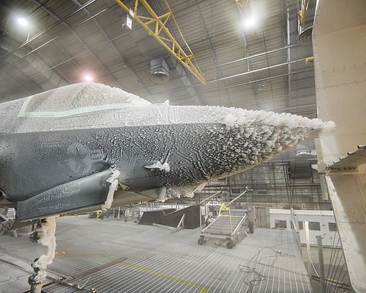 F-35为调试初始作战能力进行冷处理